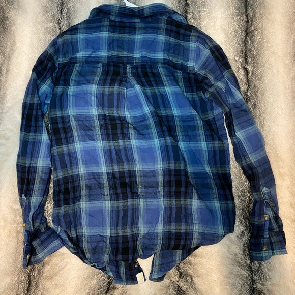❣️Flannel from American eagle!❣️ - Picture 3 of 3